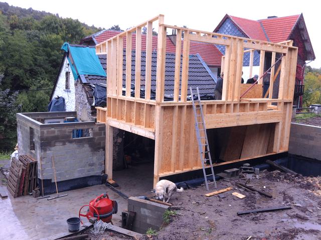 Ossature bois en cours de montage — accompagnement de chantier